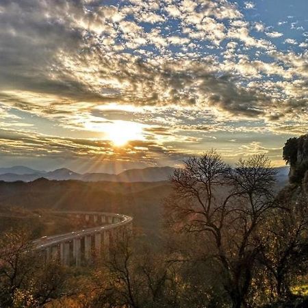 B&B Ad Un Passo Dal Cielo Pietrasecca Εξωτερικό φωτογραφία