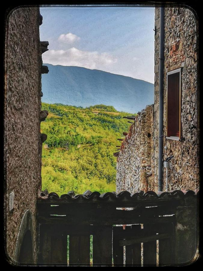 B&B Ad Un Passo Dal Cielo Pietrasecca Εξωτερικό φωτογραφία